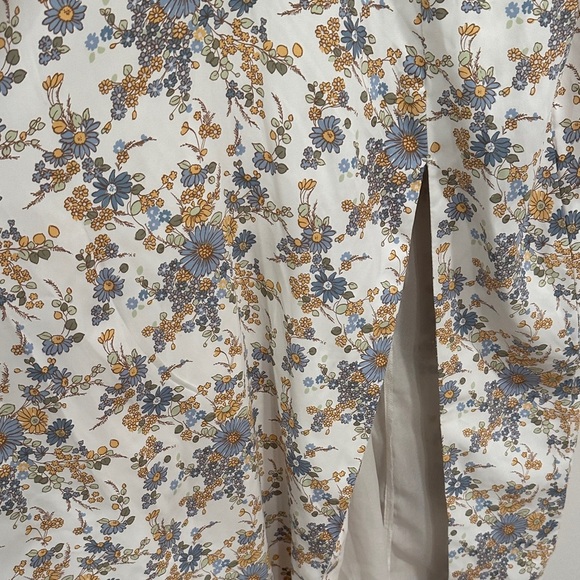 Floral Sleeveless Dress NWT - Picture 3 of 6